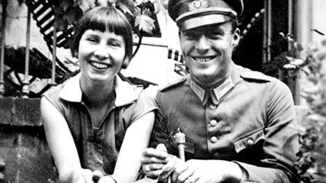 Claus-von-Stauffenberg-en-Nina-von-Lerchenfeld-enkele-maanden-voor-hun-huwelijk Dossier Resistenza in Europa