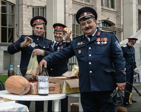 Presidenziali russe. Grande raduno dei cosacchi a Mosca